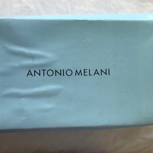 Black heel Antonio Melani boots - Picture 4 of 5